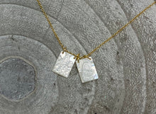Load image into Gallery viewer, Mother of Pearl Scapular Necklace