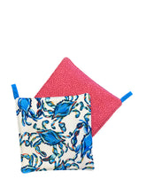 Load image into Gallery viewer, Assorted Set of 2 Pot Holders
