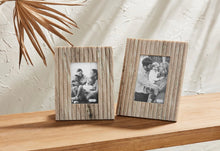 Load image into Gallery viewer, Tan Stripe Marble Frames
