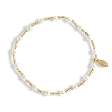 Load image into Gallery viewer, Assorted Pearl Bracelets
