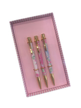 Load image into Gallery viewer, English Garden Set of 3 Pens
