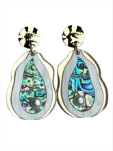 Load image into Gallery viewer, Coastal Oyster Earrings
